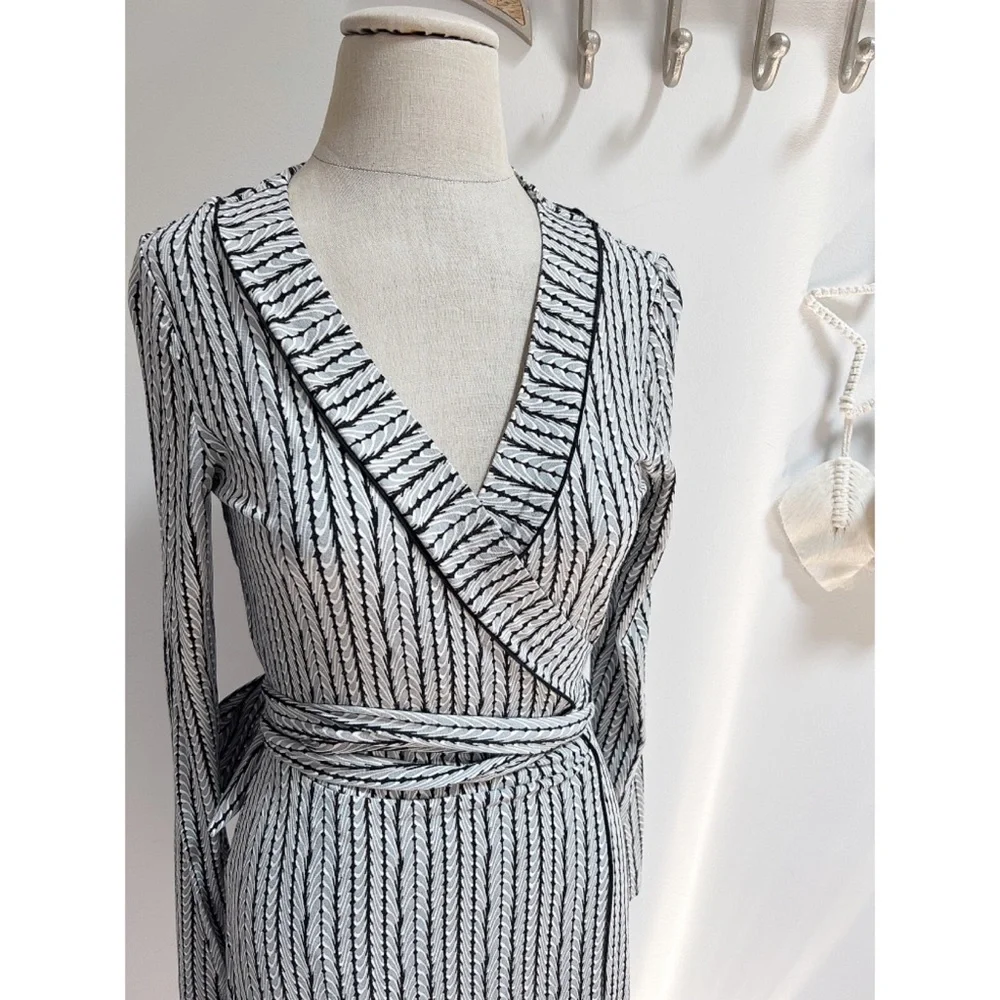 💖Banana Republic Wrap Dress💖
